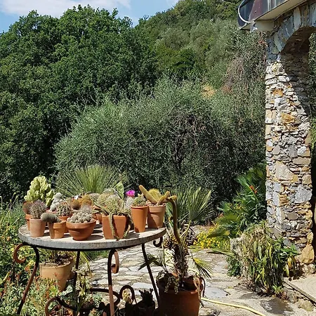 Vila Peaceful In Rapallo